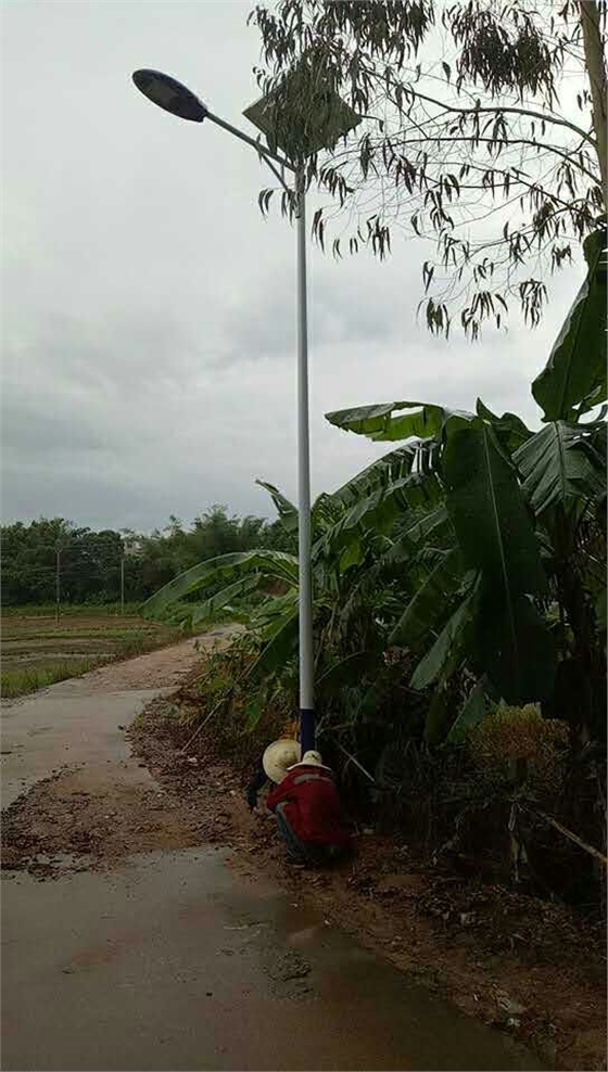 
太阳能路灯